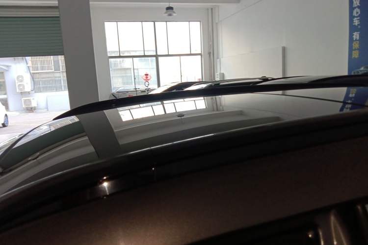 Used Hyundai Santa Fe 2013 2.4L Automatic Two-Wheel Drive Smart Version