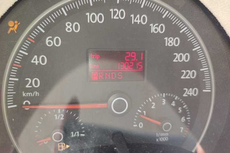 Used Volkswagen Beetle 2010 1.6 AT
