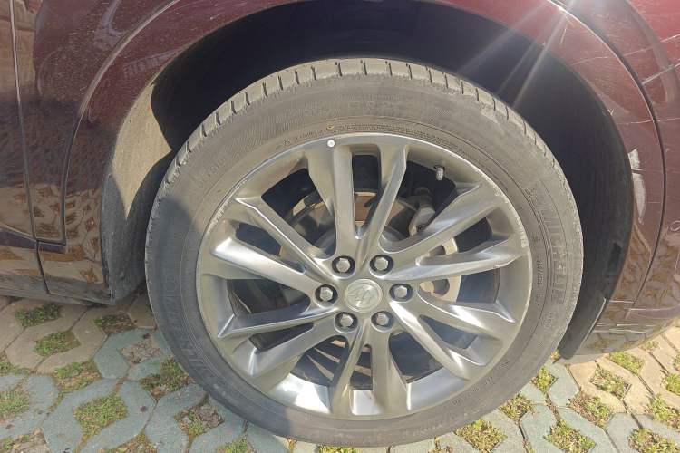 Used Buick Enclave 2020 28T All-Wheel Drive Avenir Exterior 1