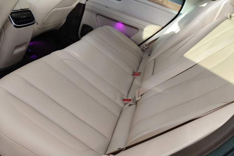 Used Hima AITO M7 2024 1.5T Rear-Drive Plus Version 5 Seats