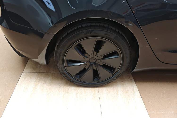 Used Tesla Model 3 2025 Model Long-Range Rear-Wheel-Drive Version
