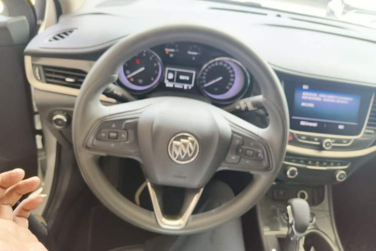 Used Buick Verano 2020 20T CVT Leading Edition Steering Wheel