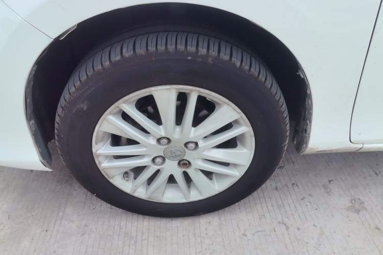 Used Toyota Vios 2017 1.5L CVT Innovation Edition Left Front Wheel Hub