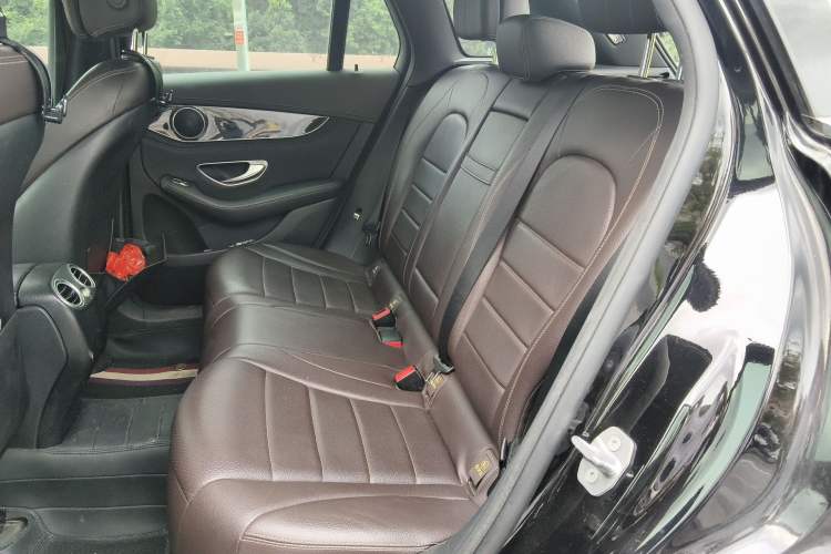 Used Mercedes-Benz GLC 2017 GLC 260 4MATIC Luxury Model Left Rear Seat