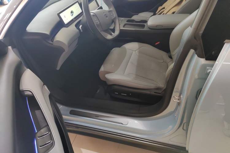 Used Nio ET5T 2024 75kWh Touring
