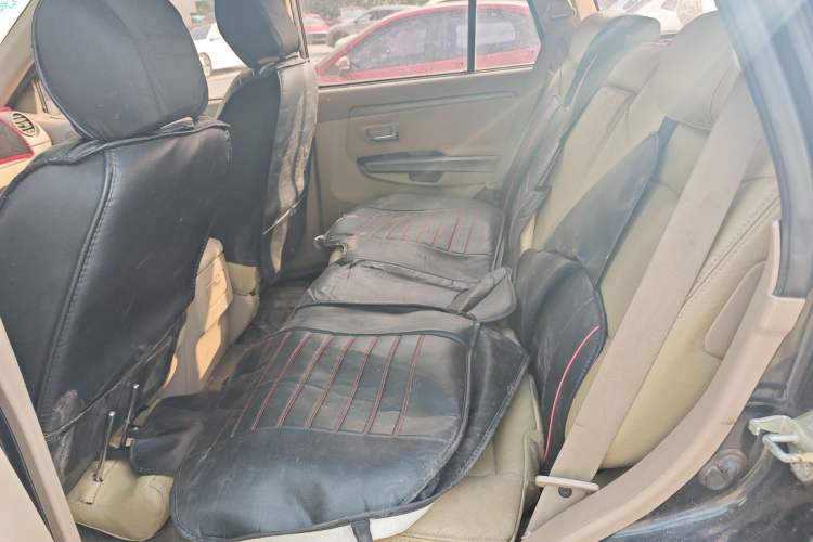 Used Haval H3 2010 Ruiyi Edition 2.0L Luxury Model Left Rear Seat