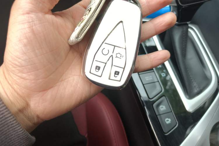 Used CHANGAN Eado 2021 PLUS Blue Whale NE 1.4T GDI DCT Flagship Model Vehicle Key