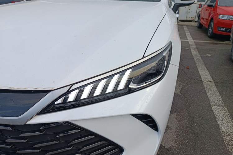 Used BYD Qin PLUS 2025 DM-i Smart Drive 55KM Leading Model Left Front Headlight