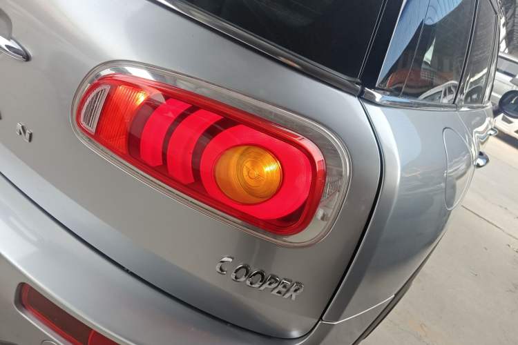 Used MINI Clubman 2016 Revised Version 1.5T COOPER Connoisseur Edition