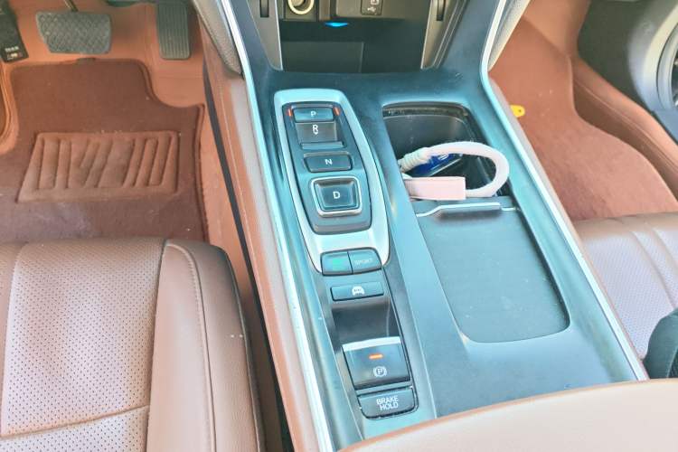 Used Honda Inspire 2019 Rui·Hybrid 2.0L Jing Shang Edition China VI
