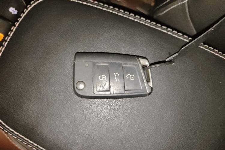 Used Skoda Kodiaq 2017 TSI330 7-Seater Two-Wheel-Drive Luxury Edition Vehicle Key