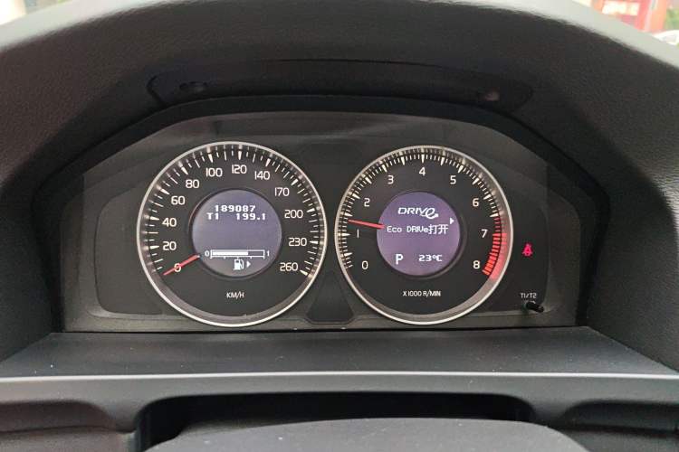 Used Volvo S60 2013 T5 Comfort Edition Instrument Cluster