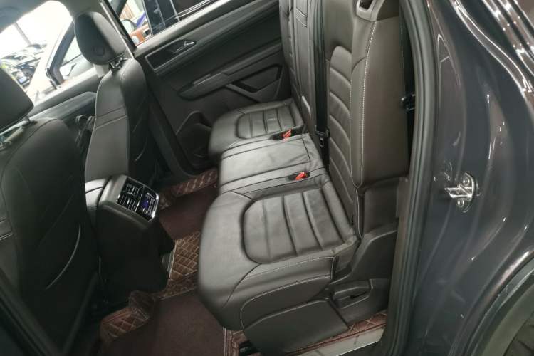 Used Volkswagen Teramont 2017 530 V6 Four-Wheel Drive Luxury Edition