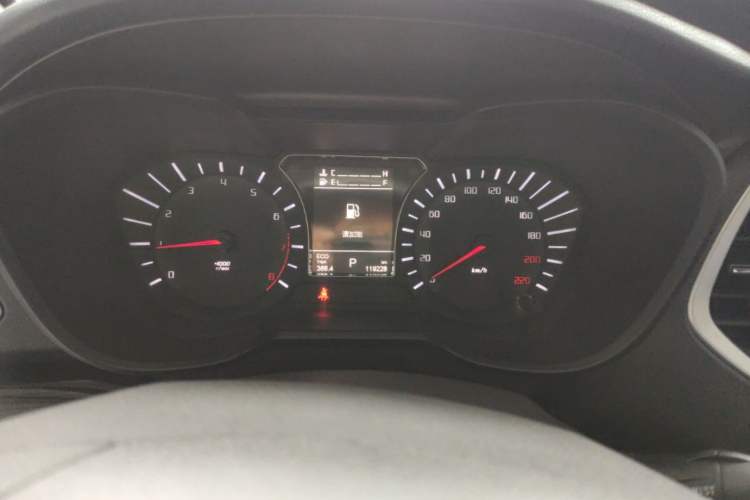 Used GAC Trumpchi GS4 2017 235T Automatic Two-Wheel Drive Elite Edition Instrument Cluster