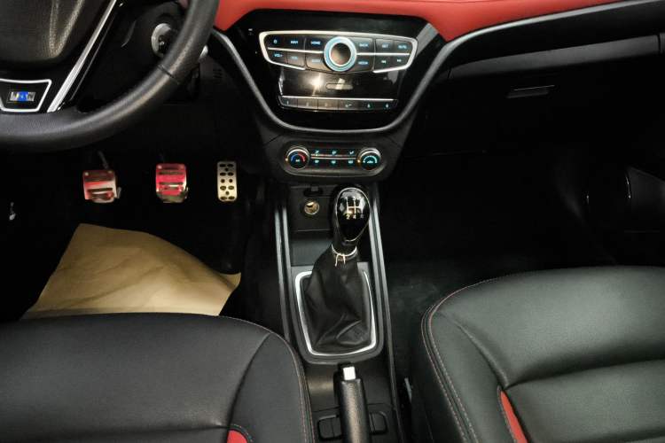 Used Haval H1 2016 Blue Label 1.5L Manual Luxury Model
