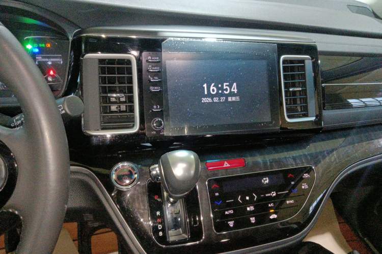 Used Honda Elysion 2019 2.0L Hybrid Luxury Edition