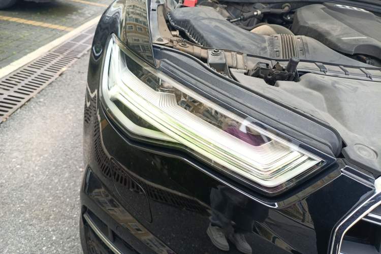 Used Audi A6L 2018 30th Anniversary Edition 35 TFSI Fashion Model