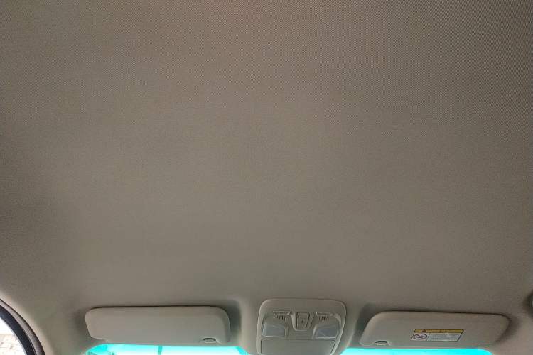 Used SWM X7 2020 2.0L Manual Champion Edition 7 Seats
