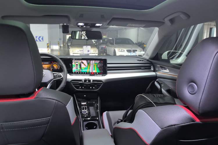 Used Volkswagen Lamando 2023 Lavida L 280TSI DSG Cool & Spicy Edition Headliner