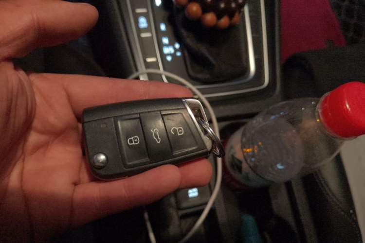 Used Volkswagen Golf 2018 230TSI Automatic Luxury Version Vehicle Key