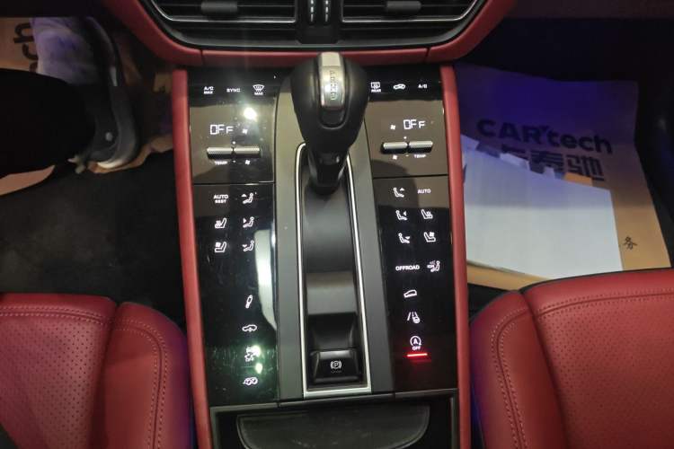 Used Porsche Macan 2022 Macan GTS 2.9T Gear Lever