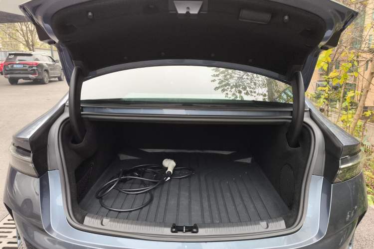 Used BYD Seal 2022 550 km Standard Range Rear-Wheel Drive Prestige Version
