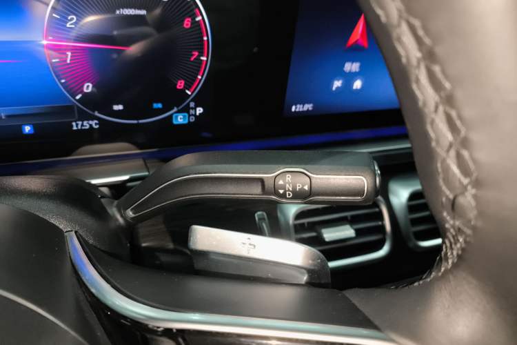 Used Mercedes-Benz GLE 2024 GLE 350 4MATIC Stylish Model
