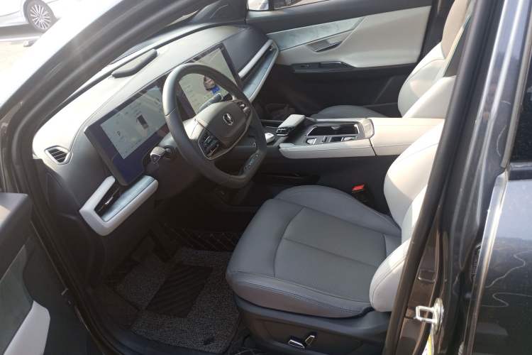 Used Changan UNI-T 2023 Second-Generation 1.5T Prestige Model
