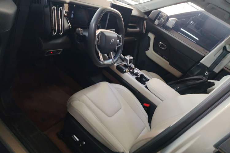 Used JETOUR Shanhai T1 2025 150 km to the Lake
