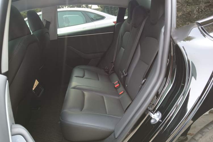 Used Tesla Model 3 2023 Long-Range All-Wheel-Drive Version