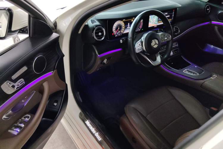 Used Mercedes-Benz E-Class 2019 Restyled E 300 L Sporty and Stylish Edition Driver Seat