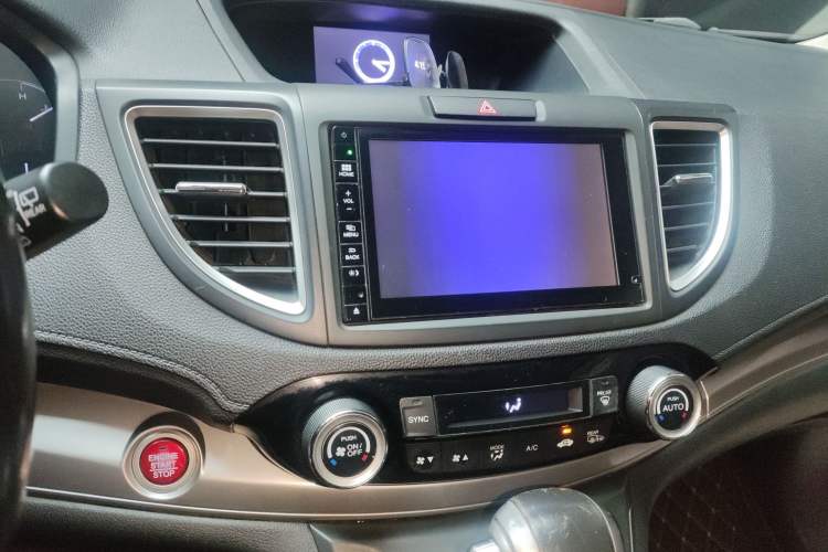 Used Honda CR-V 2015 2.4L two-wheel drive luxury version Audio And AC Panel