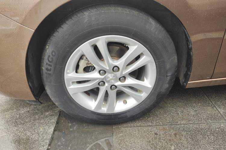 Used Chevrolet Cavalier 2016 1.5L Manual Xinyue Edition Exterior 4