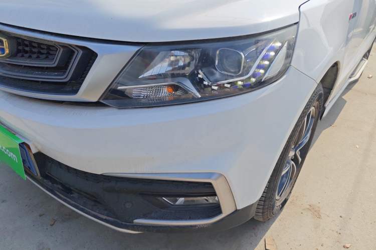 Used Geely Auto Vision X6 2018 1.4T CVT 4G Connected Flagship Edition
