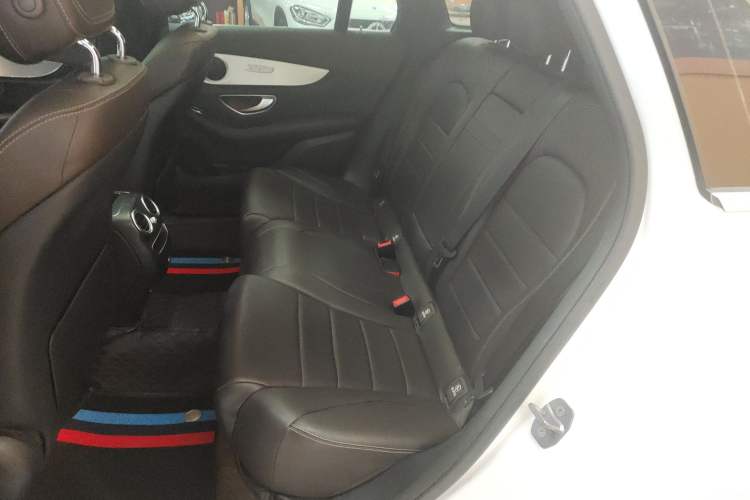 Used Mercedes-Benz GLC 2020 GLC 260 L 4MATIC Dynamic Model
