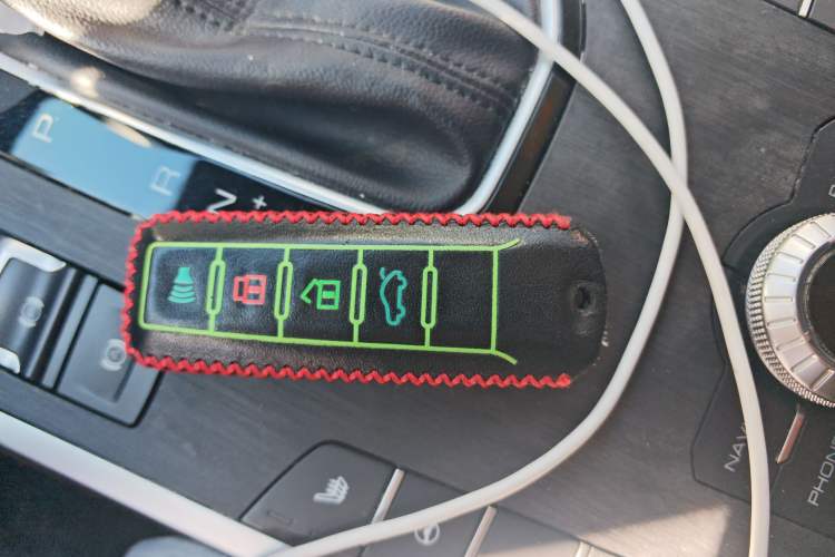 Used Wey VV5 2017 2.0T Ultra-Luxury Version
