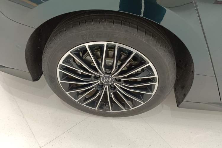 Used BYD Han 2025 DM-i Intelligent Driving Edition 125KM LiDAR Flagship Model