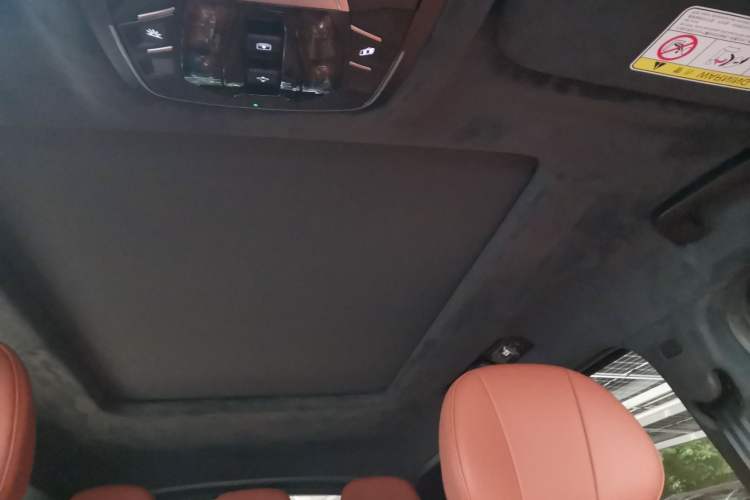 Used EXEED Lingyun 2025 300T Two-Wheel Drive Starry Edition
