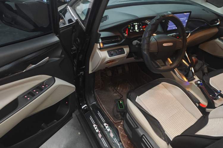 Used SAIC MAXUS G50 2023 1.5T Manual Comfort A