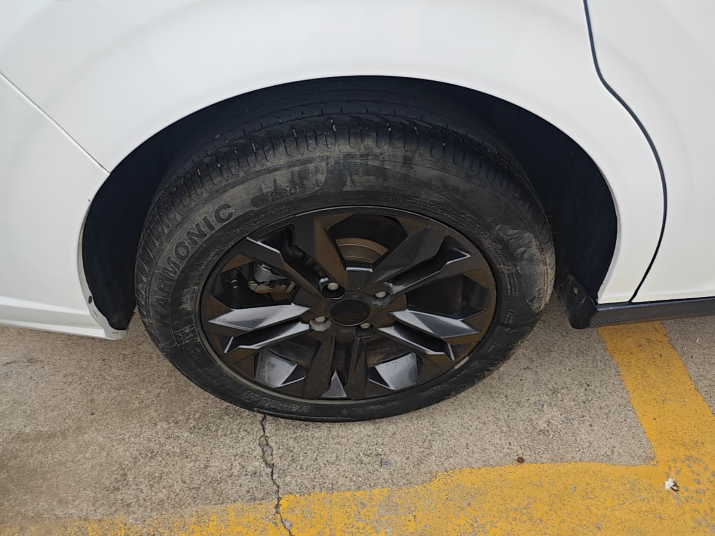 Dongfeng Aeolus Yixuan 2024 1.5L Automatic JingSu Edition — снимка 11