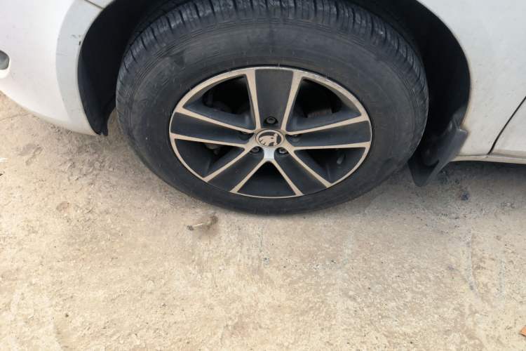 Used Skoda Fabia 2014 1.4L Manual Crystal Edition