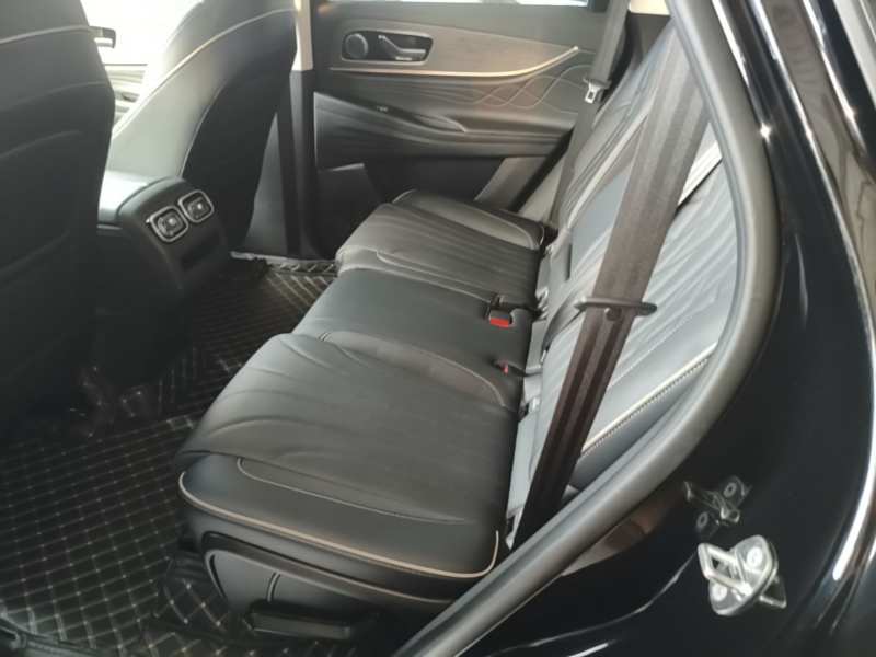 Used Chery Tiggo 9 2023 2.0T Dual-Clutch Two-Wheel Drive Leading Edition 5 Seats — 16