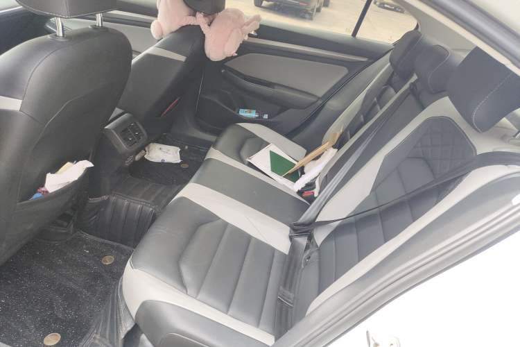 Used Volkswagen Bora 2023 300TSI DSG Prestige Edition