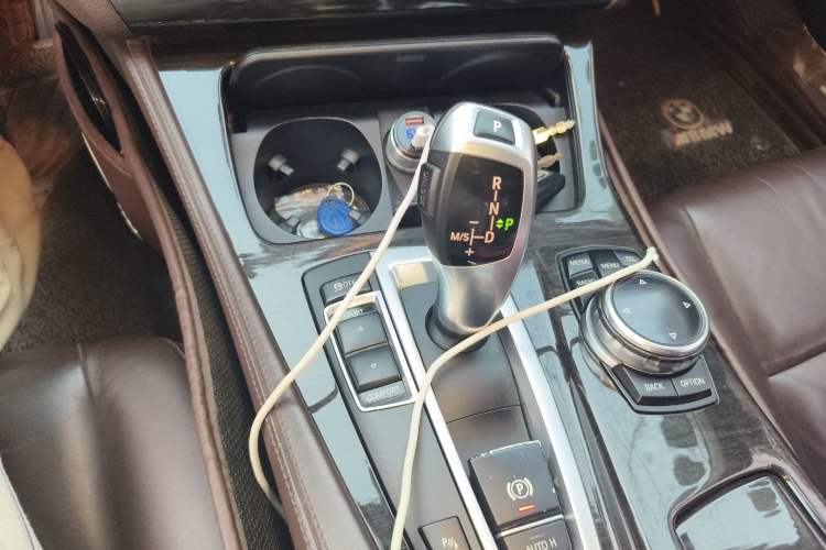 Used BMW 5 Series 2014 525Li Luxury Design Package