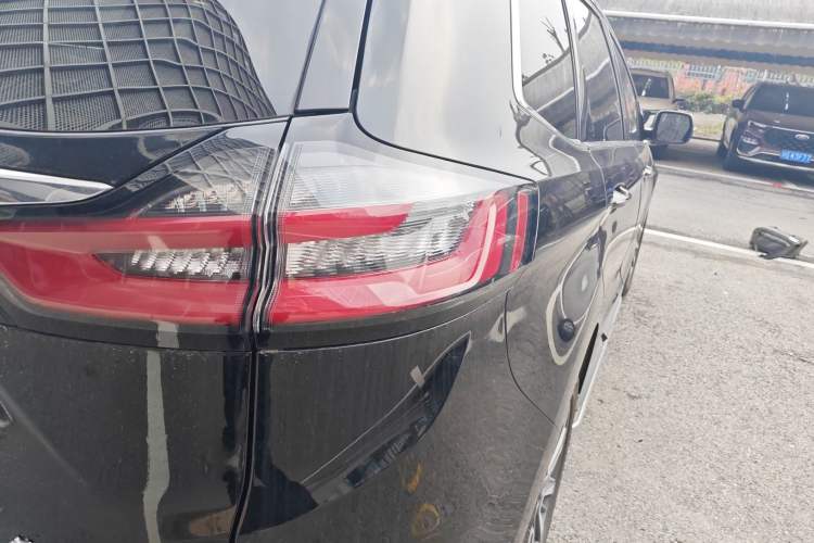 Used Ford Edge 2021 PLUS EcoBoost 245 Four-Wheel Drive Titanium Edition 7-Seater