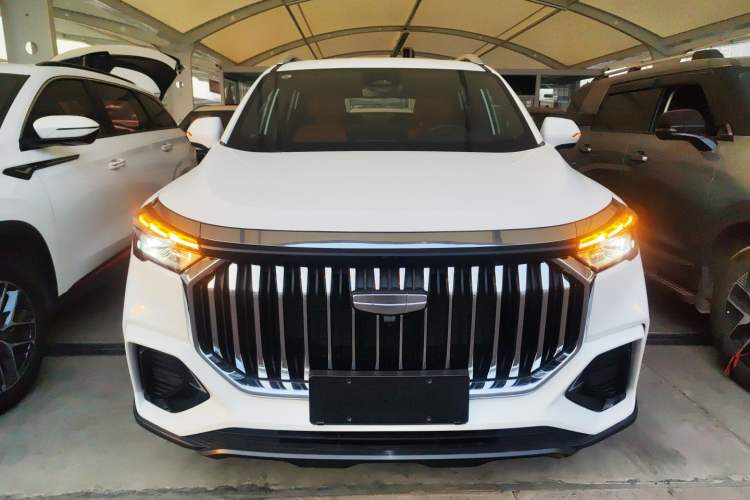 Used Geely Auto Haoyue L 2023 2.0T DCT Flagship Version Front