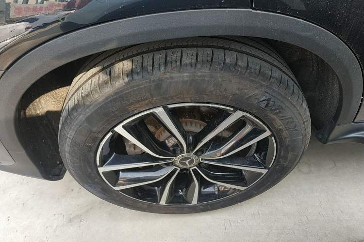 Used Mercedes-Benz GLC 2020 Facelift GLC 300 L 4MATIC Dynamic Edition