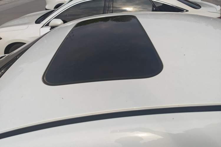 Used Mazda 3 Axela 2017 Sedan 1.5L Automatic Luxury Model Emission Standard China V Roof