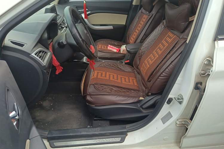 Used CHANGAN Alsvin V7 2016 1.6L Manual Enjoyment Model China IV Standard
