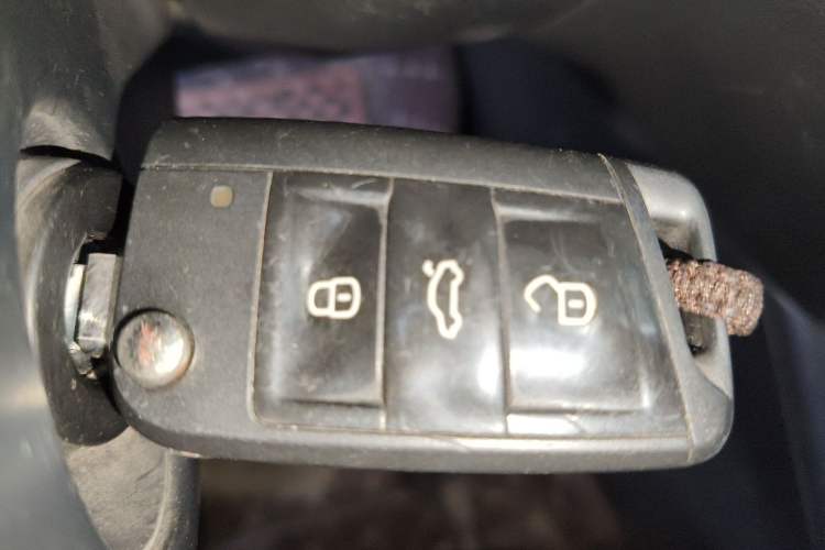 Used Skoda Octavia 2017 1.6L Automatic Chuanxing Edition Vehicle Key